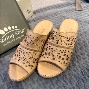 Spring Step Women's Beige Cut-Out Mules